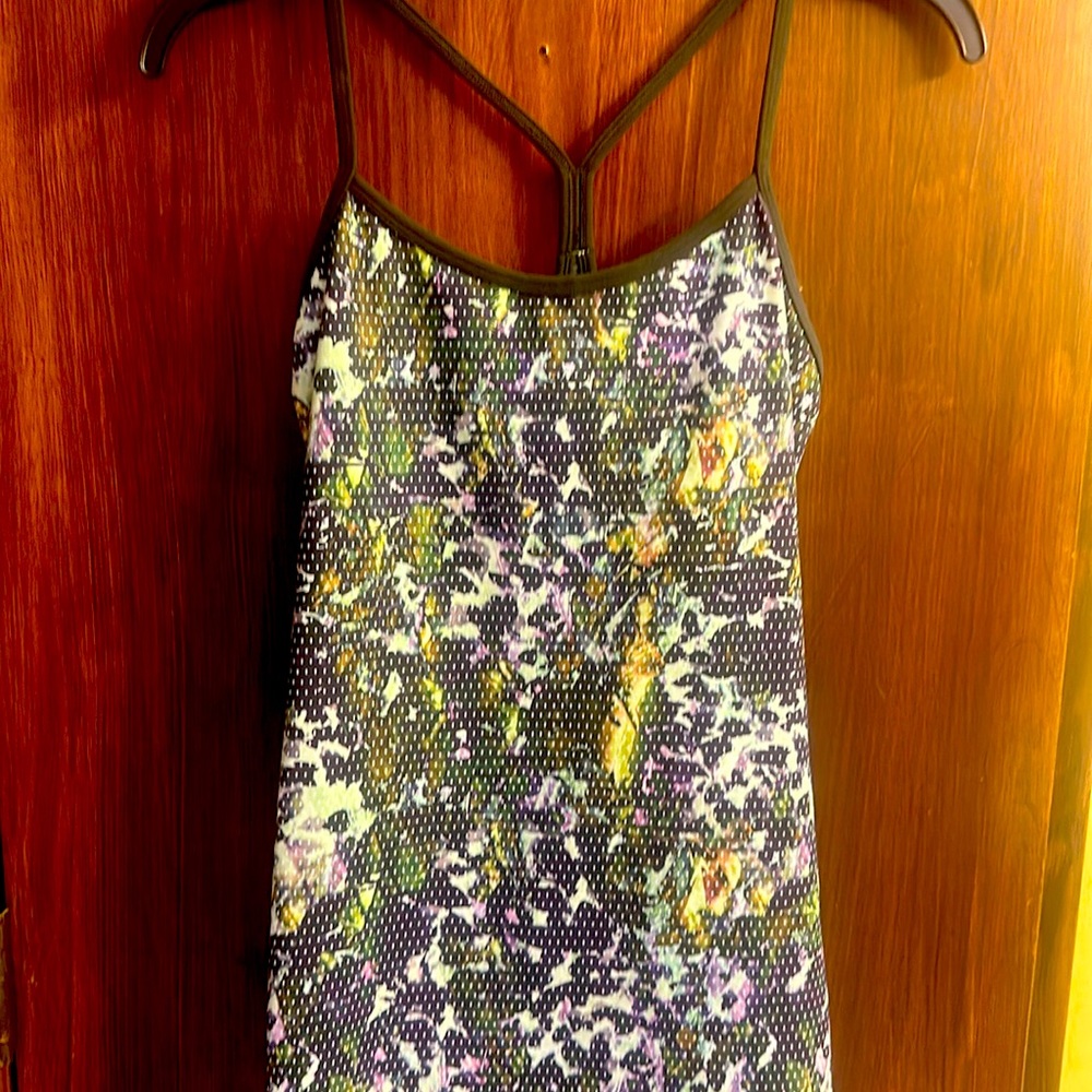 Lululemon Size 8